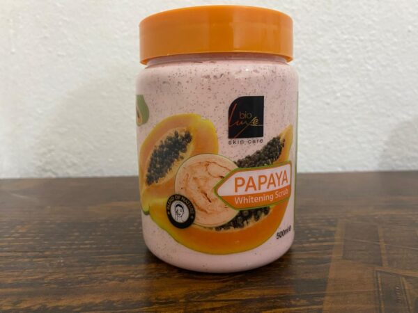 WhatsApp Image 2025-10-09 at 03.58.15 (1) Papaya Whitening Scrub